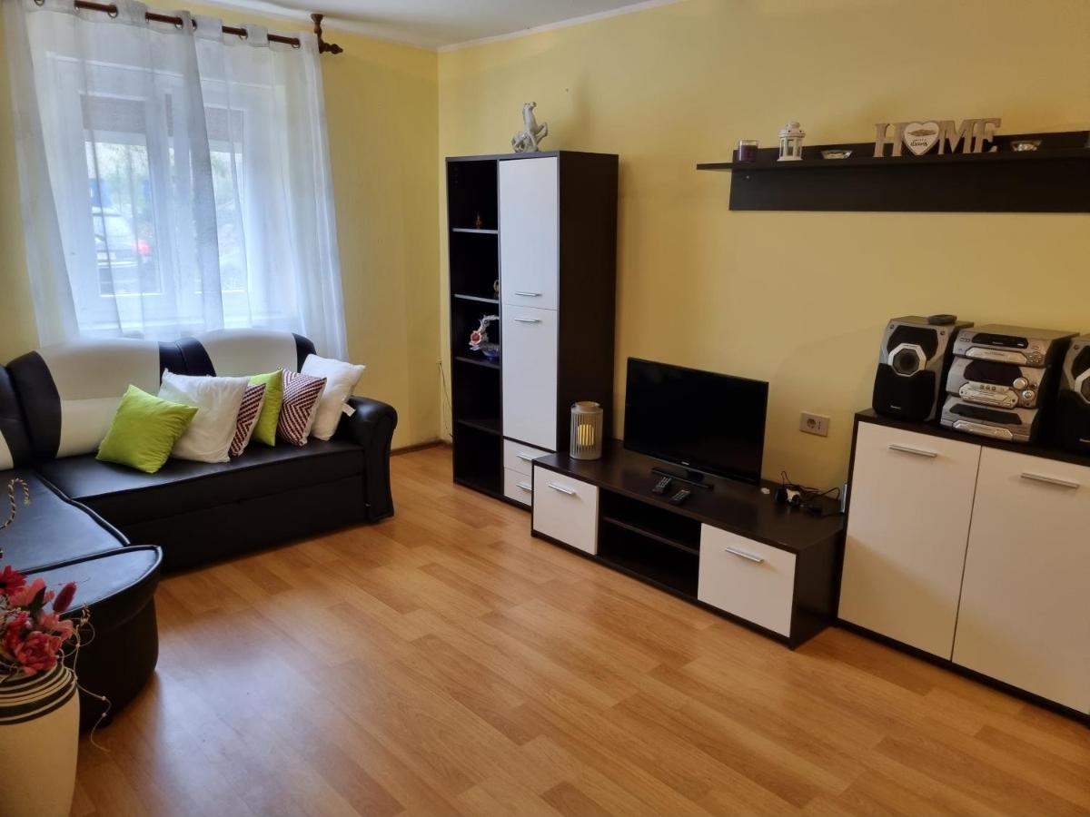 Apartment Sanja พาซิน ภายนอก รูปภาพ